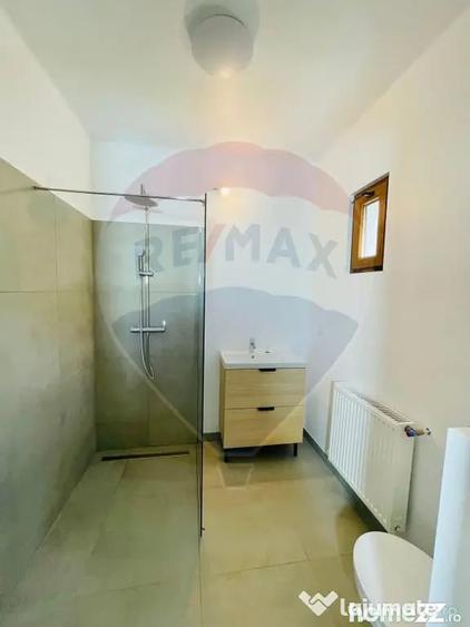 Casă cu 6 camere cu Teren 500 Mp în Calea Dumbrăvii