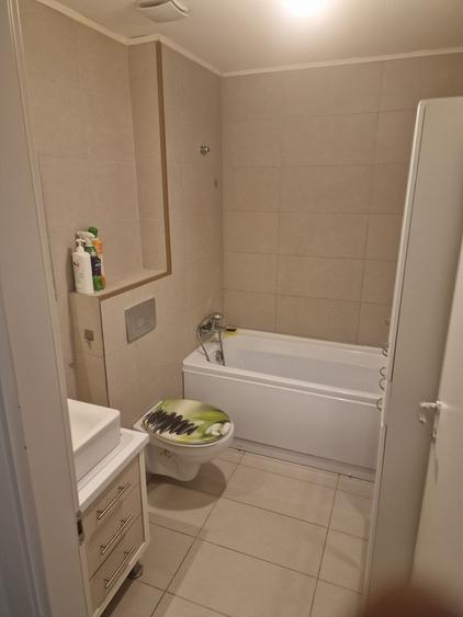 Apartament decomandat în Pipera