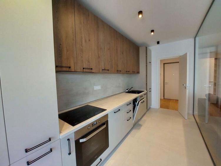 Apartament cu 2 camere decomandat, mobilat în Aviației