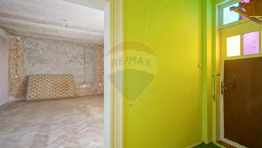 Casă cu Teren 204 Mp în Blumăna