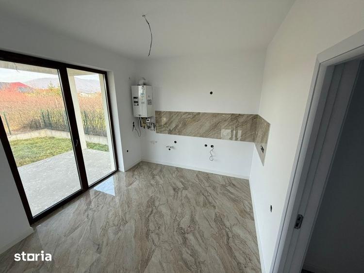 Casa finalizata stil mediteranean , 3 dormitoare, 100 mp utili Sat - 13