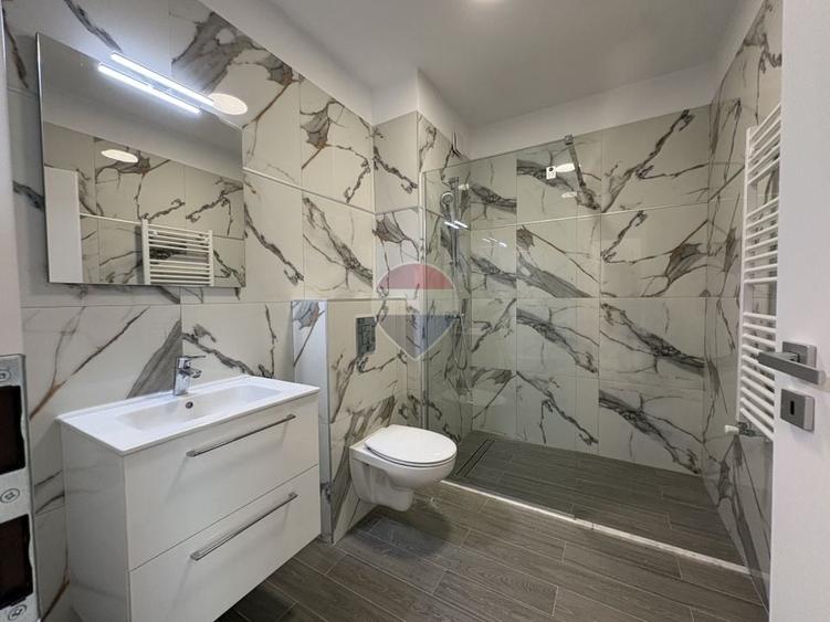 Apartament cu 2 camere decomandat, mobilat în Dacia
