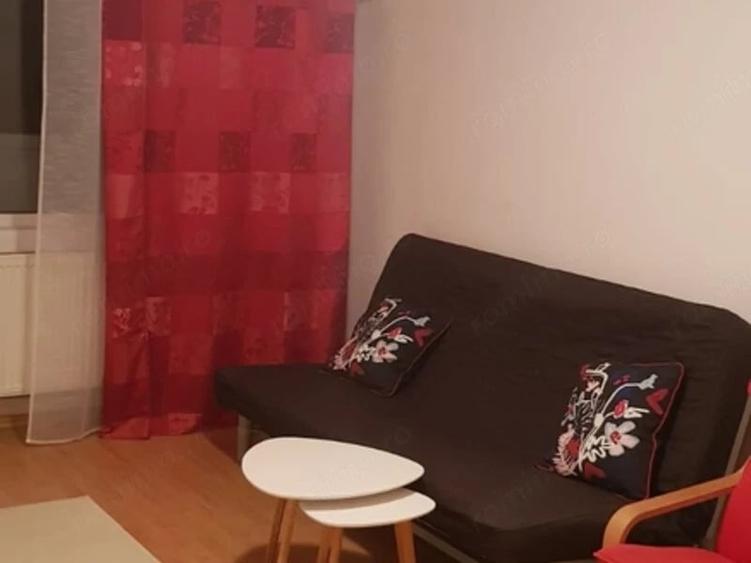 Garsonieră decomandată în Nerva Traian