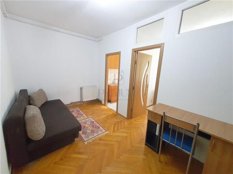 Garsonieră semidecomandată, mobilată în Complex Studențesc