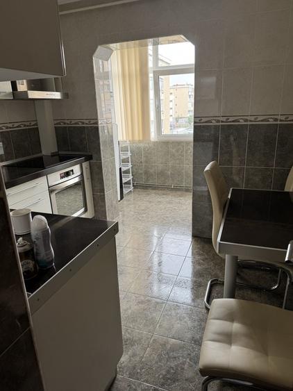 Apartament cu 3 camere în Alfa