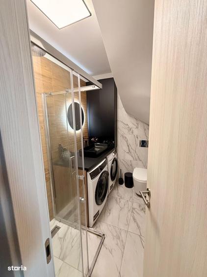 Apartament cu 4 camere în Băneasa