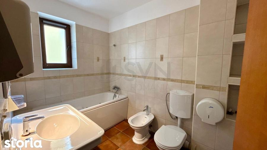 Apartament cu 4 camere decomandat în Floreasca