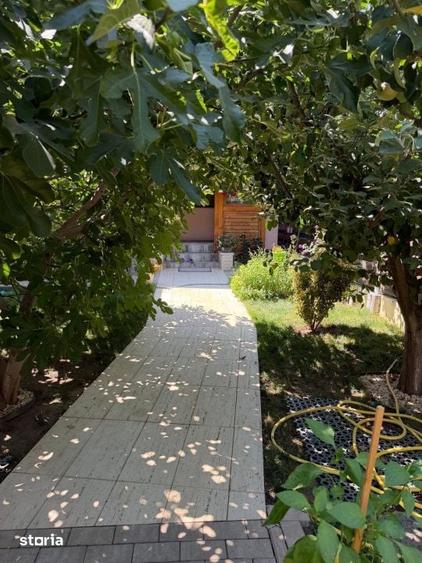Casă cu 3 camere cu Teren 312 Mp în Malu Mare