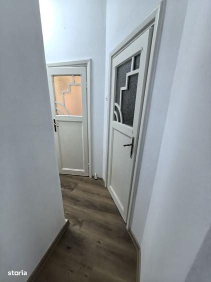 Parter Piata Dorobanti Birouri - 12