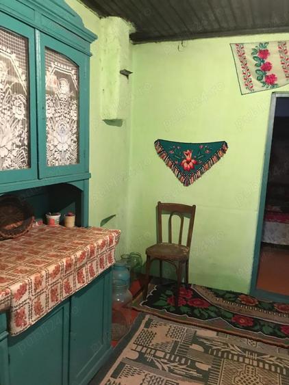 Casă cu Teren 963 Mp în Scrioaștea