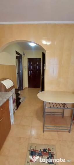 Garsonieră decomandată în Sălăjan