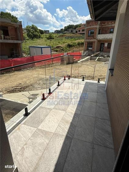 Apartament cu 4 camere în Pietrăria