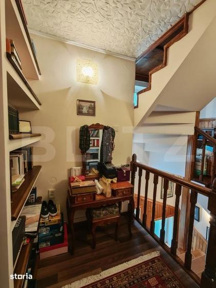 Casă cu 7 camere cu Teren 608 Mp în Central