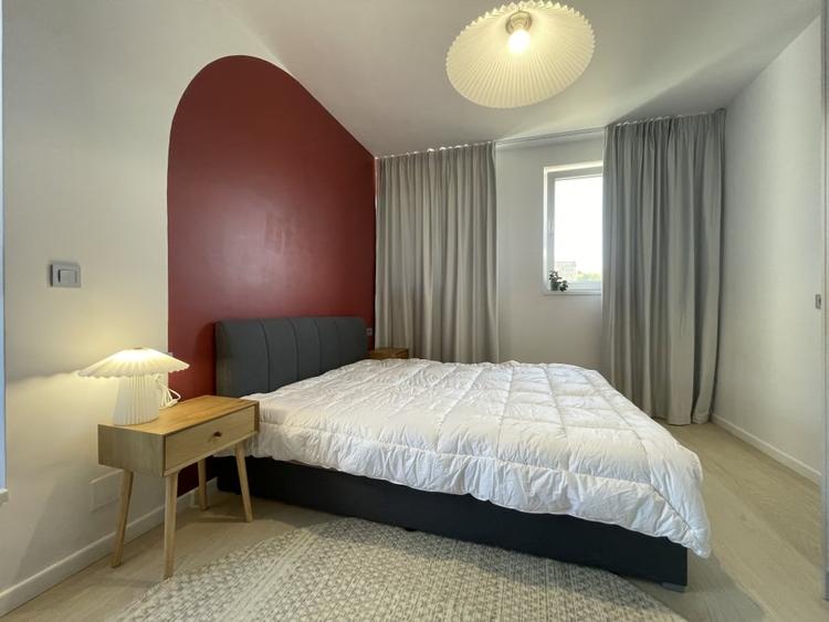 Apartament cu 2 camere semidecomandat, mobilat în Chinteni