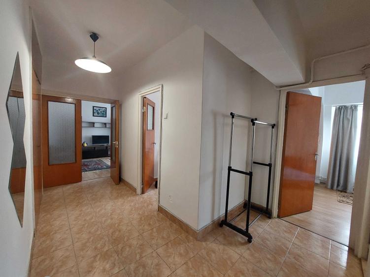 Apartament cu 2 camere decomandat în Ultracentral
