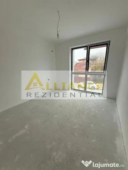 Casă cu 3 camere cu Teren 250 Mp în Central