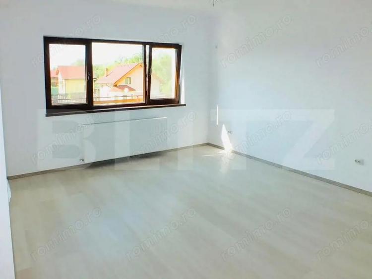 Apartament cu 2 camere decomandat, mobilat în Sânpetru