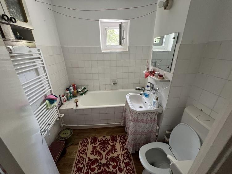 Apartament cu 2 camere decomandat în Mazepa 1