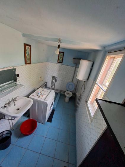 Casă cu 3 camere în Rogova