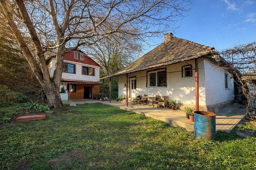 Casă cu 3 camere în Central