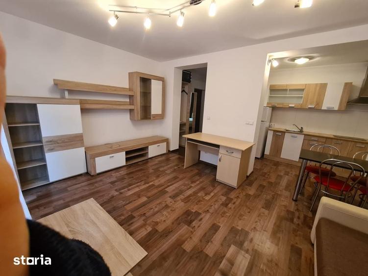 Apartament cu 2 camere semidecomandat în Olimpia-Stadion