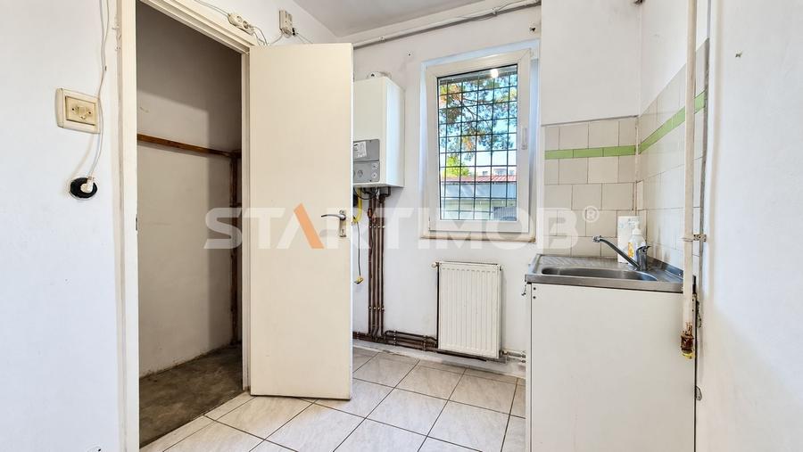 Apartament cu 2 camere semidecomandat în Planete