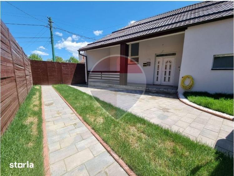 Casă cu 5 camere cu Teren 300 Mp în Central