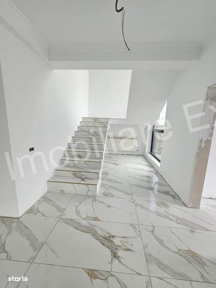 Casă cu 4 camere în Zigoneni