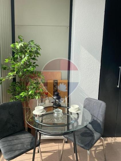 Apartament cu 2 camere decomandat, mobilat în Văcăresti