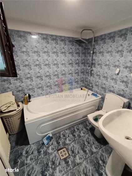Casă cu 3 camere cu Teren 196 Mp în Central