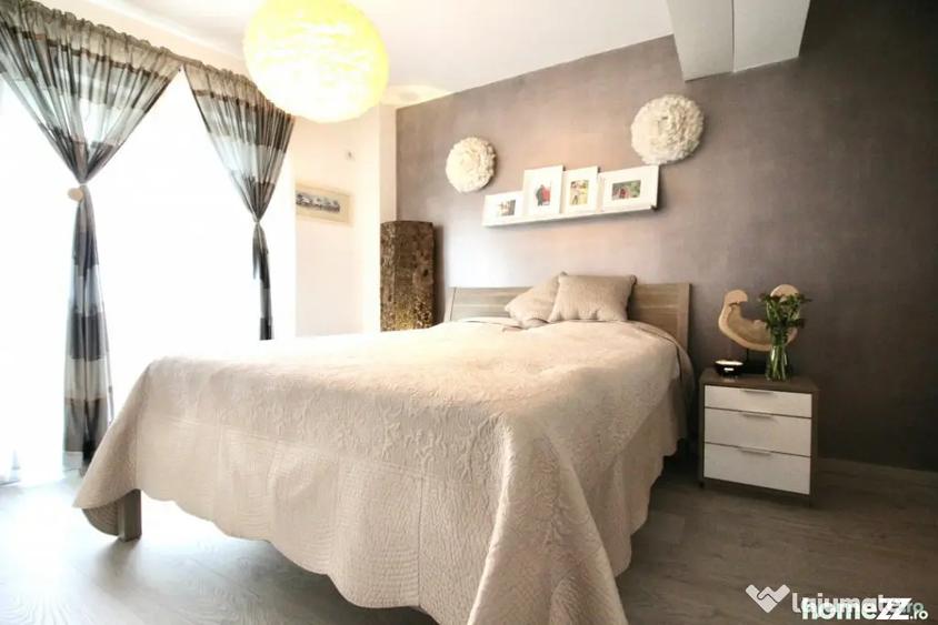 Apartament cu 4 camere semidecomandat în Grădina Icoanei
