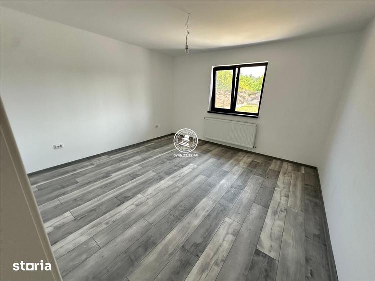 Casă cu 3 camere cu Teren 620 Mp în Grajduri