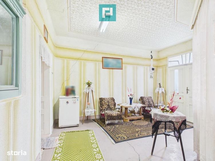Casă cu 4 camere cu Teren 4065 Mp în Dorobanți