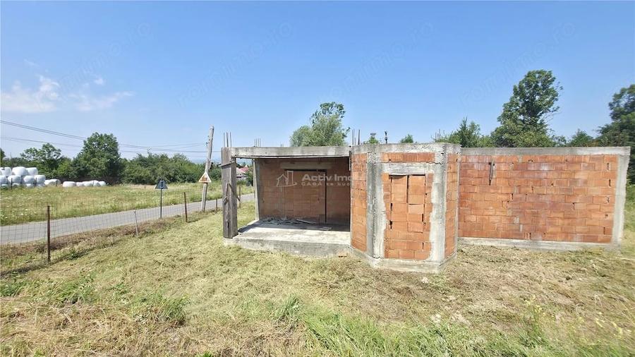 Casă cu Teren 5314 Mp în Răchitova