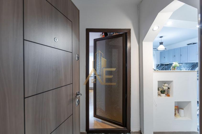 Apartament cu 2 camere decomandat, mobilat în Sud