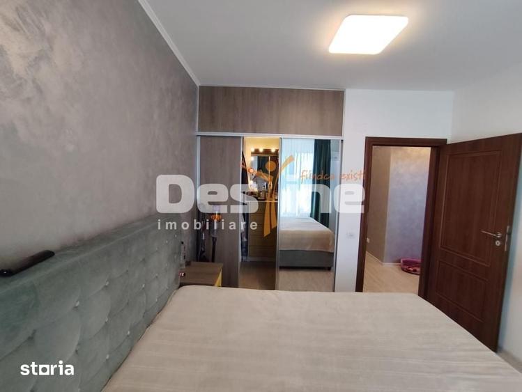 Apartament cu 3 camere decomandat în Blejoi
