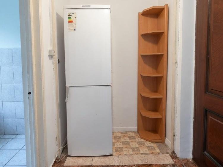 Garsonieră decomandată în Sud