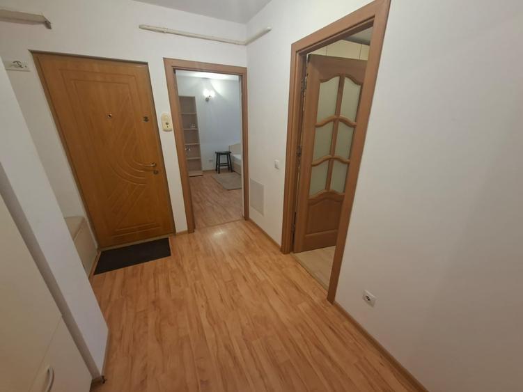 Apartament cu 2 camere decomandat, etajul 3/4,  zona Canta - 9