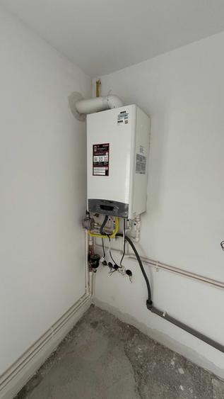 Apartament cu 2 camere decomandat în Slătinioara