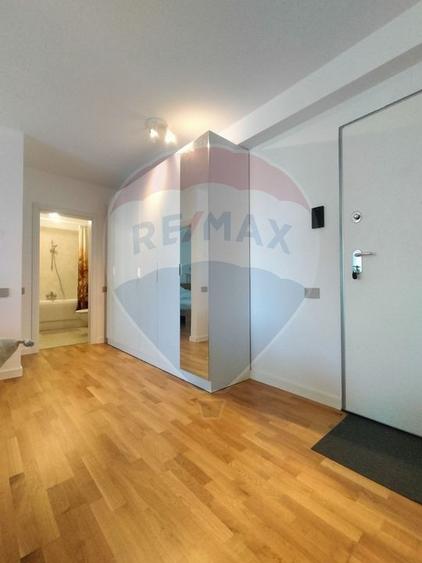 Apartament cu 2 camere semidecomandat în Dacia