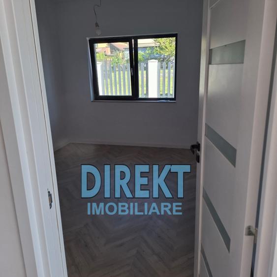 Casă individuală cu 4 camere cu Teren 300 Mp în Sud-Est