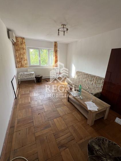 Apartament cu 2 camere decomandat, mobilat în Vest