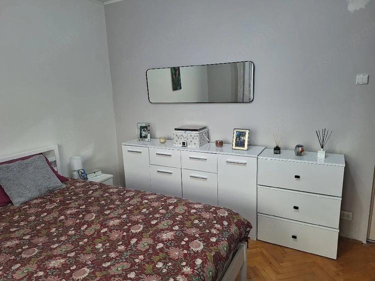 Apartament cu 3 camere decomandat în Steaua