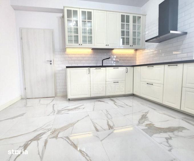 Casă cu 5 camere cu Teren 534 Mp în Corbeanca