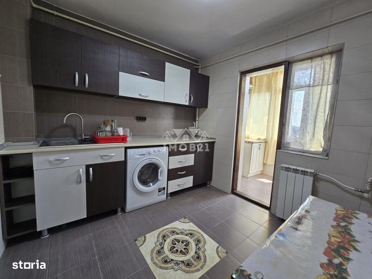 Apartament cu 2 camere decomandat în Central