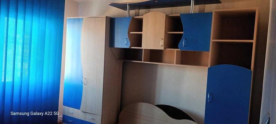 Apartament cu 2 camere decomandat în Radu Negru