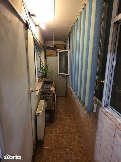 Apartament cu 4 camere decomandat, mobilat în Rahova