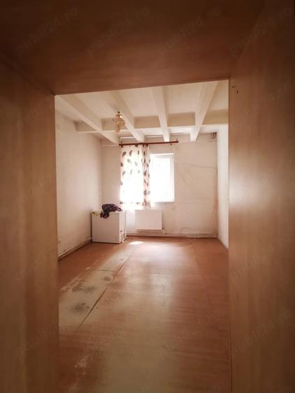 Apartament cu 2 camere decomandat în Exterior Vest