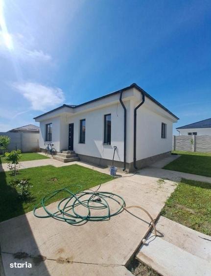Casă cu 3 camere cu Teren 254 Mp în Central