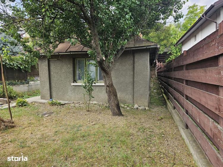 Casă cu 3 camere în Central